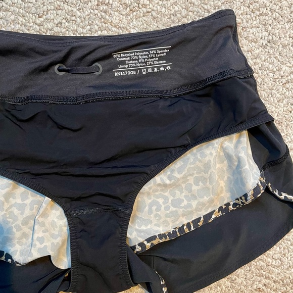 OV Hudson 2.5" Short in Leopard - Picture 5 of 6